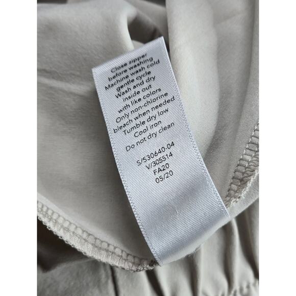 Athleta Womens Skyline II Pants Size 8 Beige Paperbag Tapered Belted Stretch - Picture 10 of 13